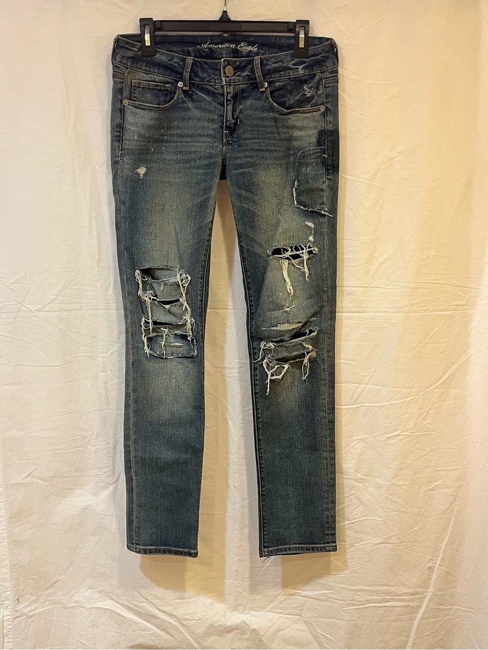 American Eagle Stretch Low Rise Factory Ripped Skinny Jeans Size 6